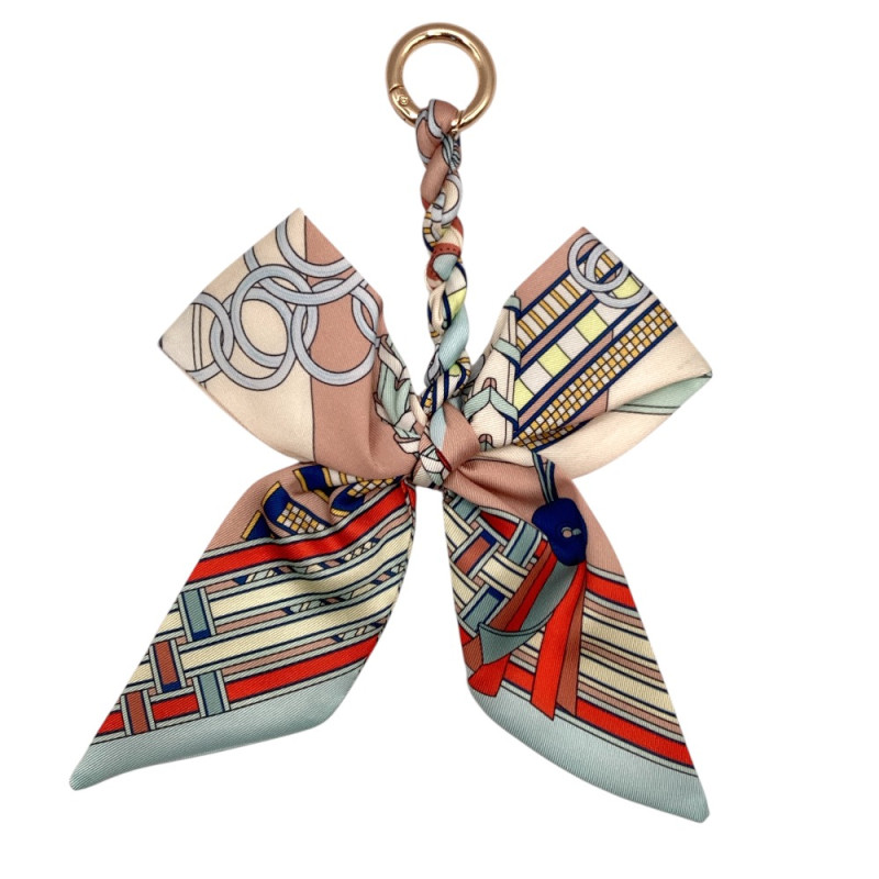 BOW KEYCHAIN - LIGHT BLUE 