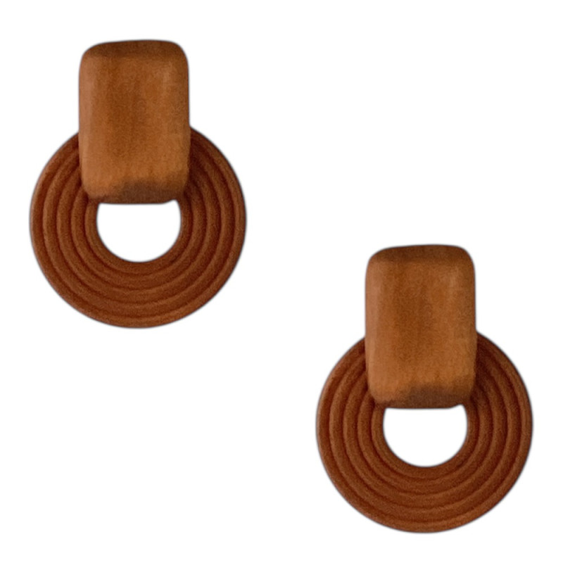 WOODEN EARRINGS - BROWN 