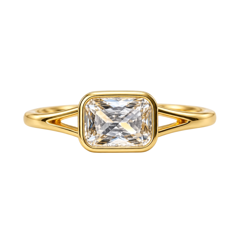 GOLD SQUARE CRYSTAL SPLIT-SHANK RING