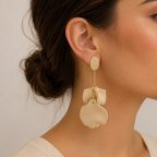 PETAL EARRINGS - IVORY