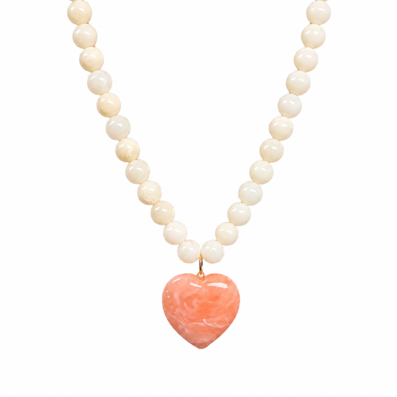 RESIN HEART NECKLACE - IVORY