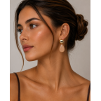 SMALL ACRYLIC EARRINGS - BEIGE 