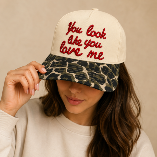 TRUCKER HAT - YOU LOOK LIKE YOU LOVE ME 