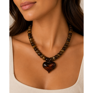 HEART RESIN NECKLACE - DARK BROWN