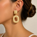 ACRYLIC DROP & DANGLE EARRINGS - IVORY 