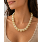 CHUNKY RESIN NECKLACE - IVORY 