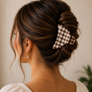 CHECKERED CLAW HAIR CLIP - BROWN 