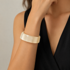 RESIN BANGLE - IVORY 
