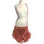 STRAW CROCHET FRINGE CROSSBODY BAG - RUST