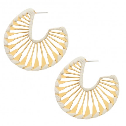 WRAPPED RAFFIA FAN HOOP EARRINGS - WHITE
