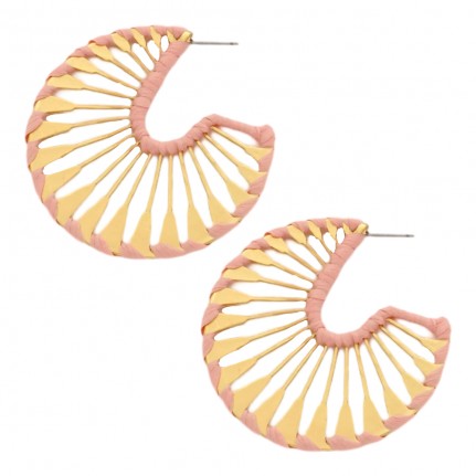 WRAPPED RAFFIA FAN HOOP EARRINGS - PINK