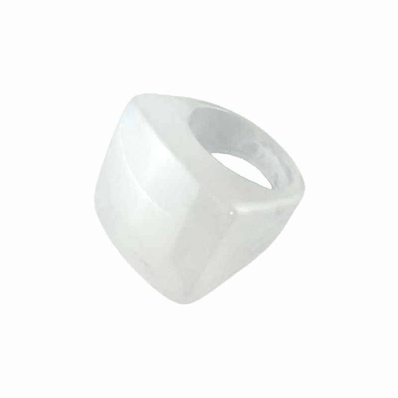WHITE RESIN RING - SIZE 7